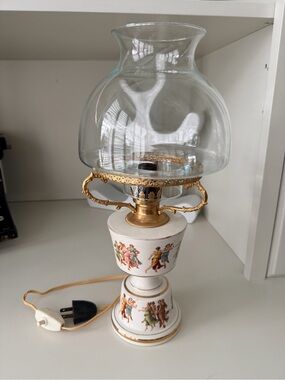 Vintage Renaissance Italian Porcelain Hurricane White Table Lamp Made Italy 14”